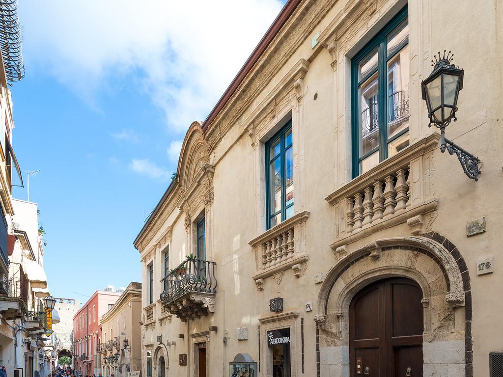 Varo Apartment Taormina Exterior photo
